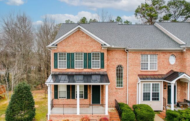 End Unit Townhome - 4 Bedrooms with First Floor Primary ! Available Now!