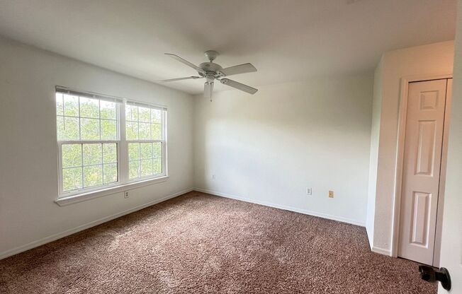 2 beds, 2 baths, $1,750, Unit 6306