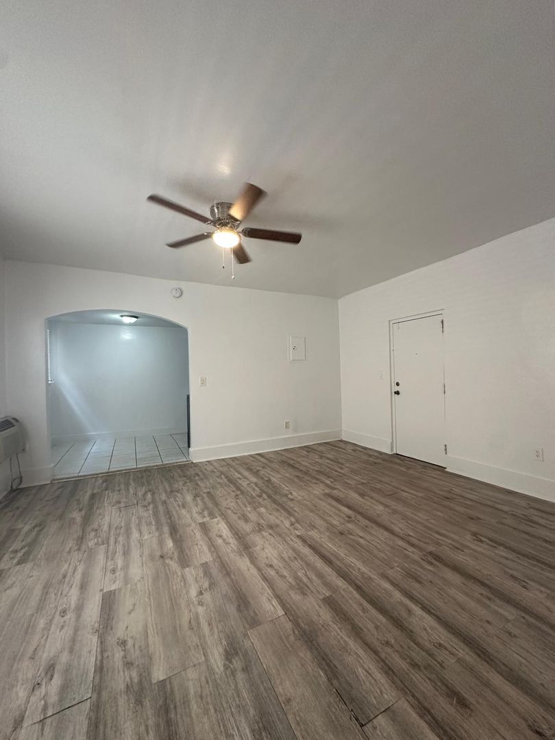 Amazing Apt next to the Park!