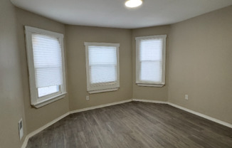 391 393 GLENWOOD AVE