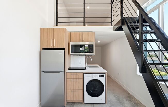 Studio, 1 bath, 508 sqft, $1,995, Unit 207-A