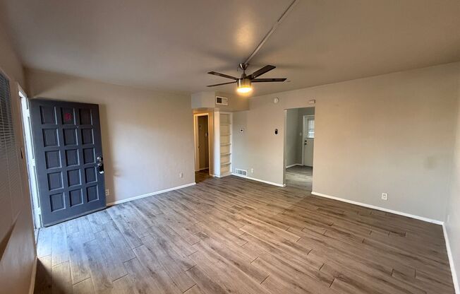 2 beds, 1 bath, 880 sqft, $1,395, Unit 3620-31