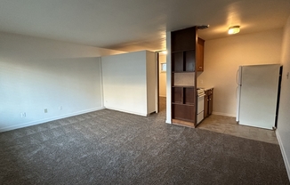 5926 FAUNTLEROY WAY SW