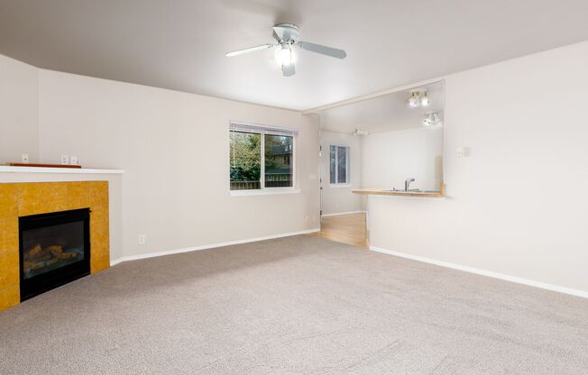 2 beds, 2 baths, 1,004 sqft, $1,625, Unit D34