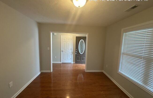 3 beds, 2.5 baths, $1,900