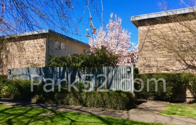 2 beds, 1 bath, $1,395, Unit 3111-07