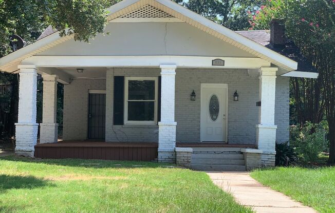 3 beds, 1 bath, $1,125