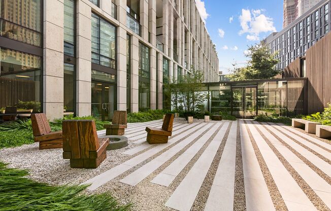1 bed, 1.5 baths, 979 sqft, $9,500, Unit 790