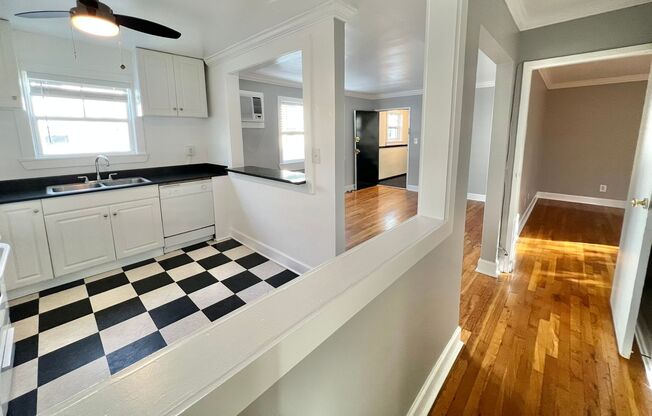 1 bed, 1 bath, 750 sqft, $1,725, Unit 282-05