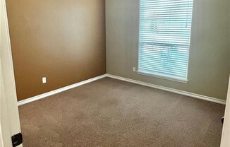 6833 SIR MOSES PL