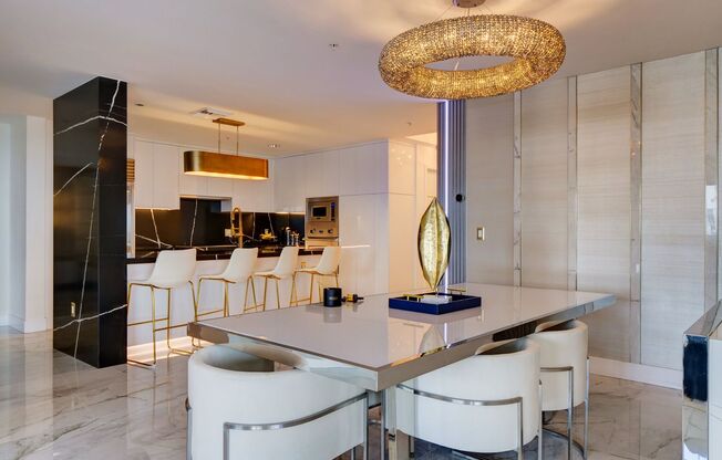 Exceptional 3BD/3BA Unit at The Sanctuary