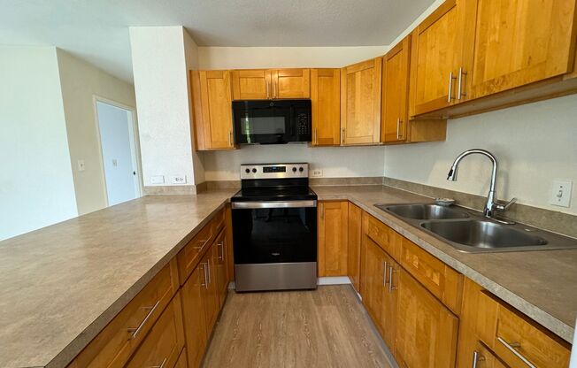 2 beds, 2 baths, $3,650