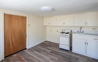 1424 Ward Avenue - 303
