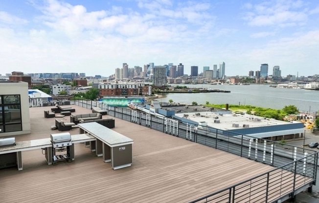2 beds, 2 baths, 946 sqft, $3,400, Unit 306