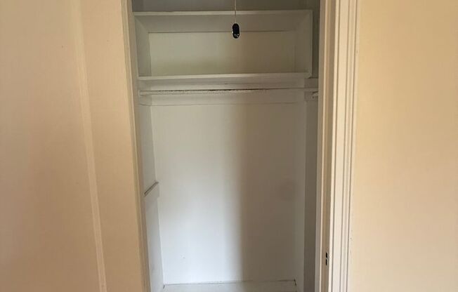 1 bed, 1 bath, 768 sqft, $1,450, Unit Royal York 804