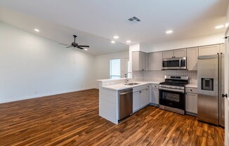 1205 DOBIE DR