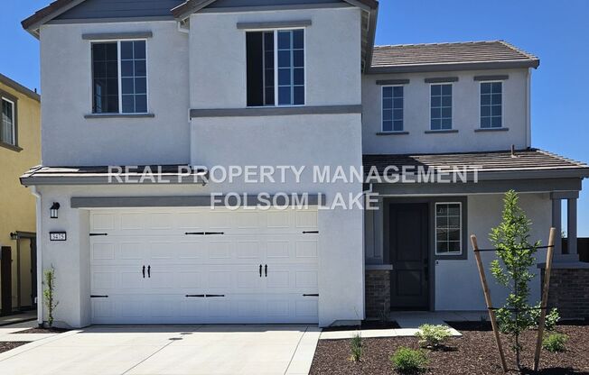 New 3 Bedroom 2.5 bath split level home with a bonus room upstairs