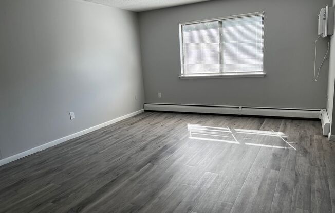 1 bed, 1 bath, 1,037 sqft, $2,025, Unit 75-B3