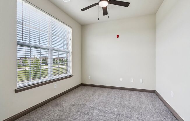 2 beds, 2 baths, 1,247 sqft, $1,549, Unit 17 - 202