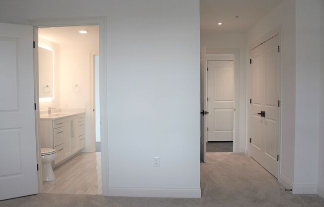 2 beds, 2 baths, 1,410 sqft, $3,950, Unit 501W