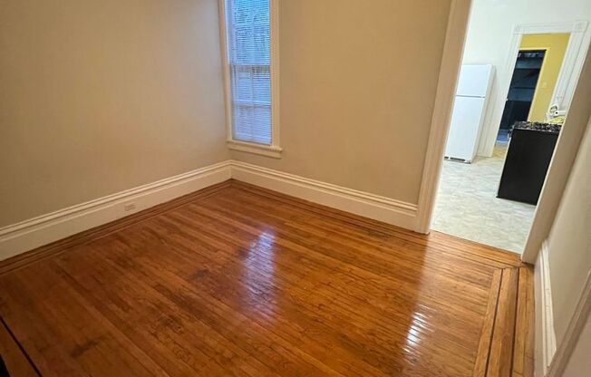 Page - Rose Apartments