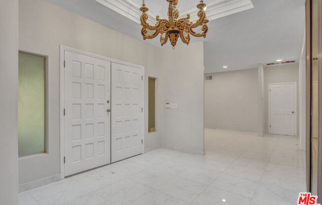 11410 CANTON DR