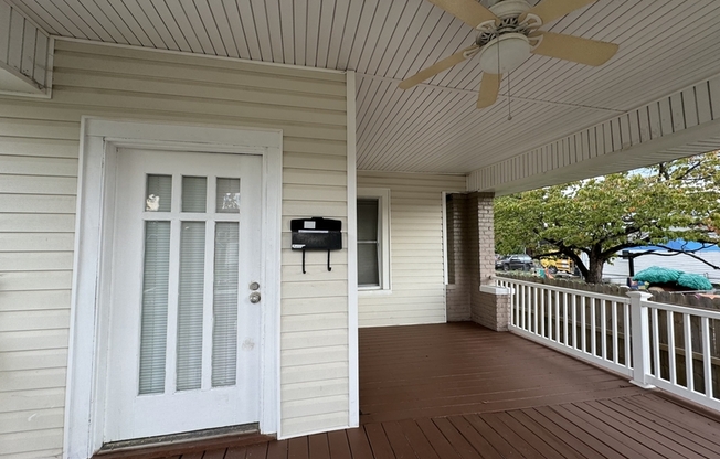 3108 LINDEN AVE