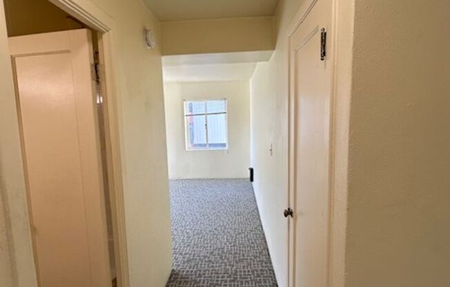 1 bed, 1 bath, 548 sqft, $1,347, Unit 505A