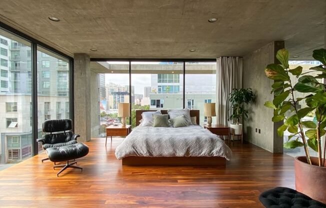 3 beds, 3.5 baths, 3,300 sqft, $12,450, Unit Townhome “The Cube”