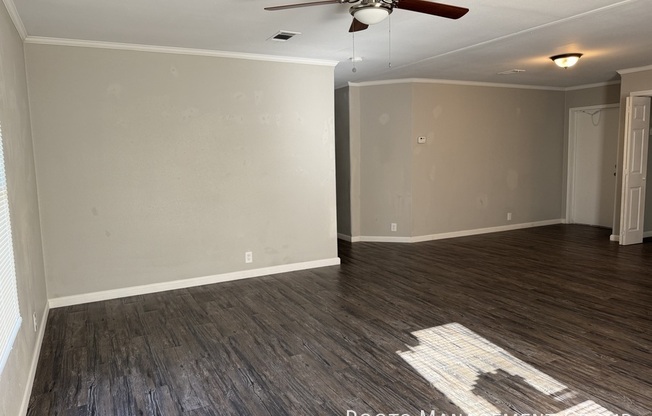 15926 CLARKE SPG DR