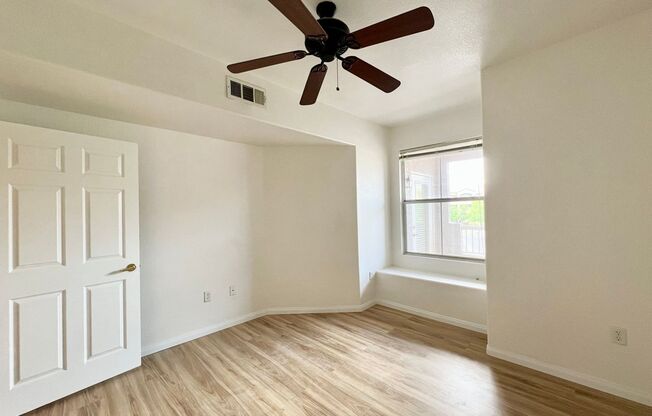 1 bed, 1 bath, $1,400, Unit # 2049