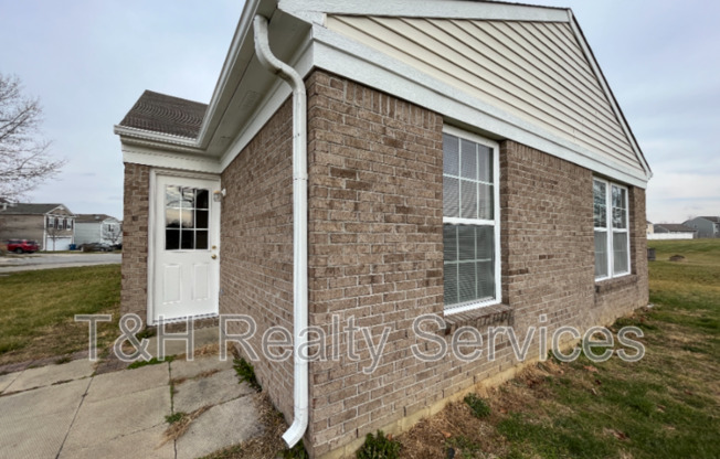 7935 HYDRANGEA CT