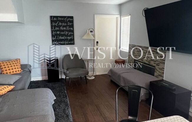 Charming 3-Bedroom Home with Spacious Backyard & Mountain Views