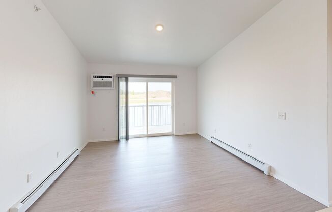 2 beds, 2 baths, 912 sqft, $1,409, Unit 1244-12