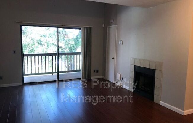 465 FORESTWAY CIR