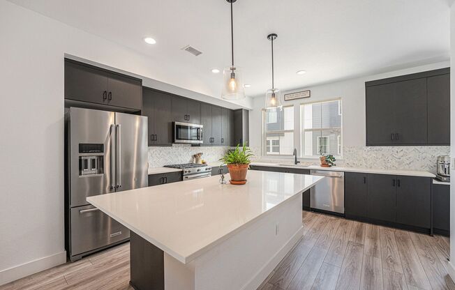 Stylish Town Home In Desirable Thornton Neighborhood