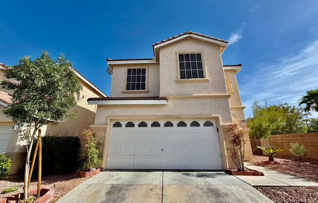Sweet 2 stories single-family house with 4 bedrooms