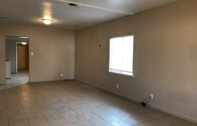 3 beds, 2 baths, 1,128 sqft, $1,595, Unit 134 W 20th Street