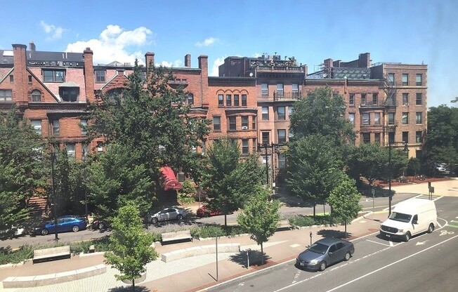 2 beds, 1 bath, 760 sqft, $3,600, Unit 306