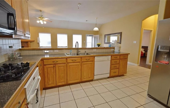11216 HBR RD