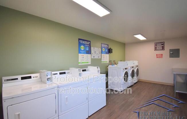 221 SE 12 AVE
