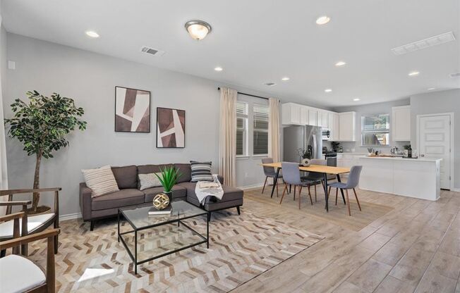 Charming Home in Crystal Springs of Leander