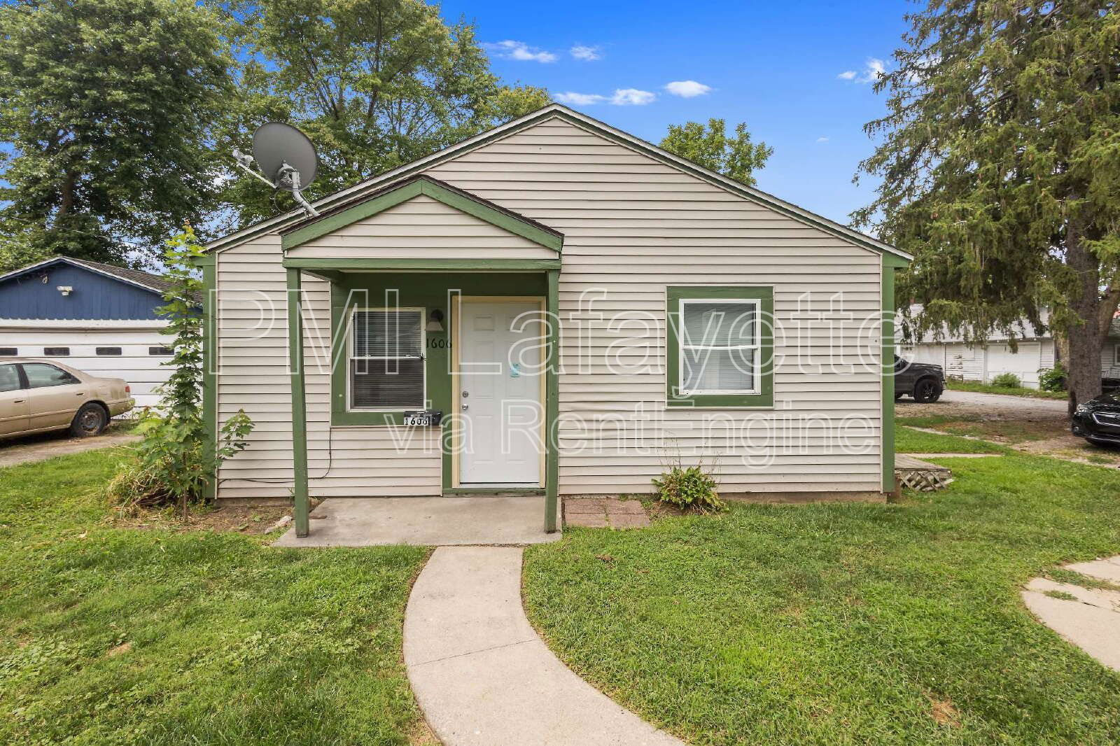 1606 N 18 ST