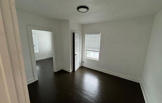 2 beds, 1 bath, 838 sqft, $895, Unit 1420 Craig St. Upr