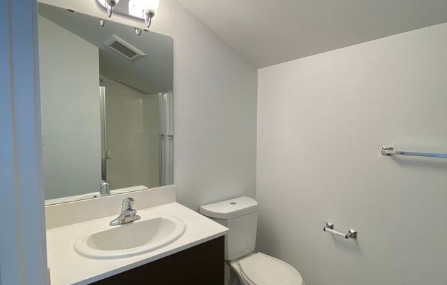 2 beds, 2 baths, 900 sqft, $2,895, Unit 2500-A