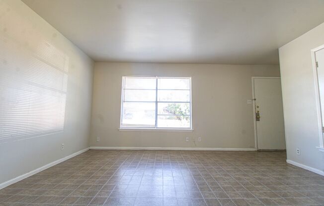 3 beds, 2 baths, $1,500