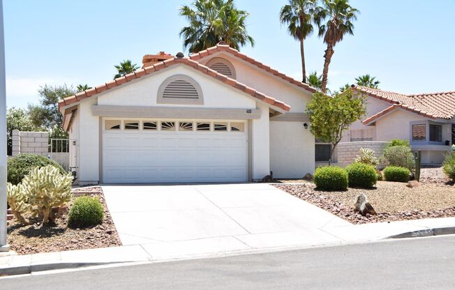 SOUTH - RANCHO LAS PALMAS - 1 STORY HOME - 89123