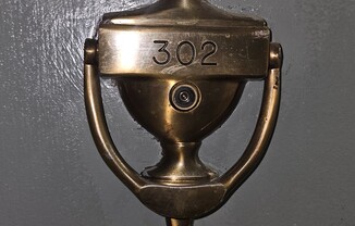 6011 Winthrop