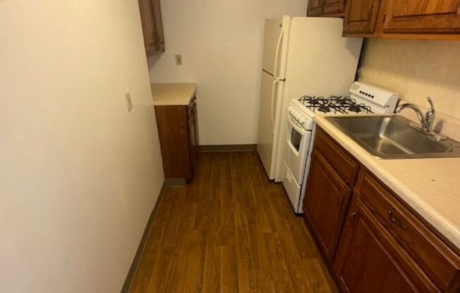 Cute Two Bedroom in Oakland!