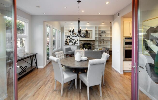 Stunning Menlo Park Townhome